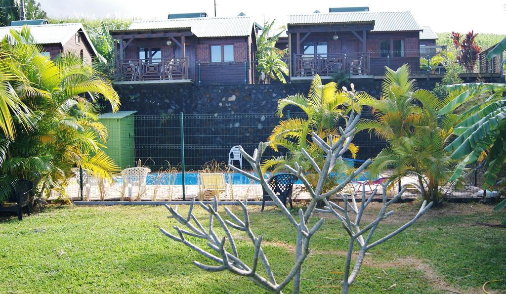 Les Bungalows Les Vanilliers, Sud Sauvage Avec Piscine Сен-Жозеф Экстерьер фото