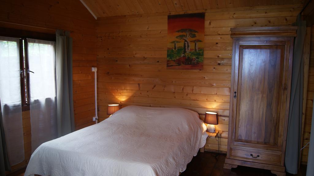 Les Bungalows Les Vanilliers, Sud Sauvage Avec Piscine Сен-Жозеф Экстерьер фото